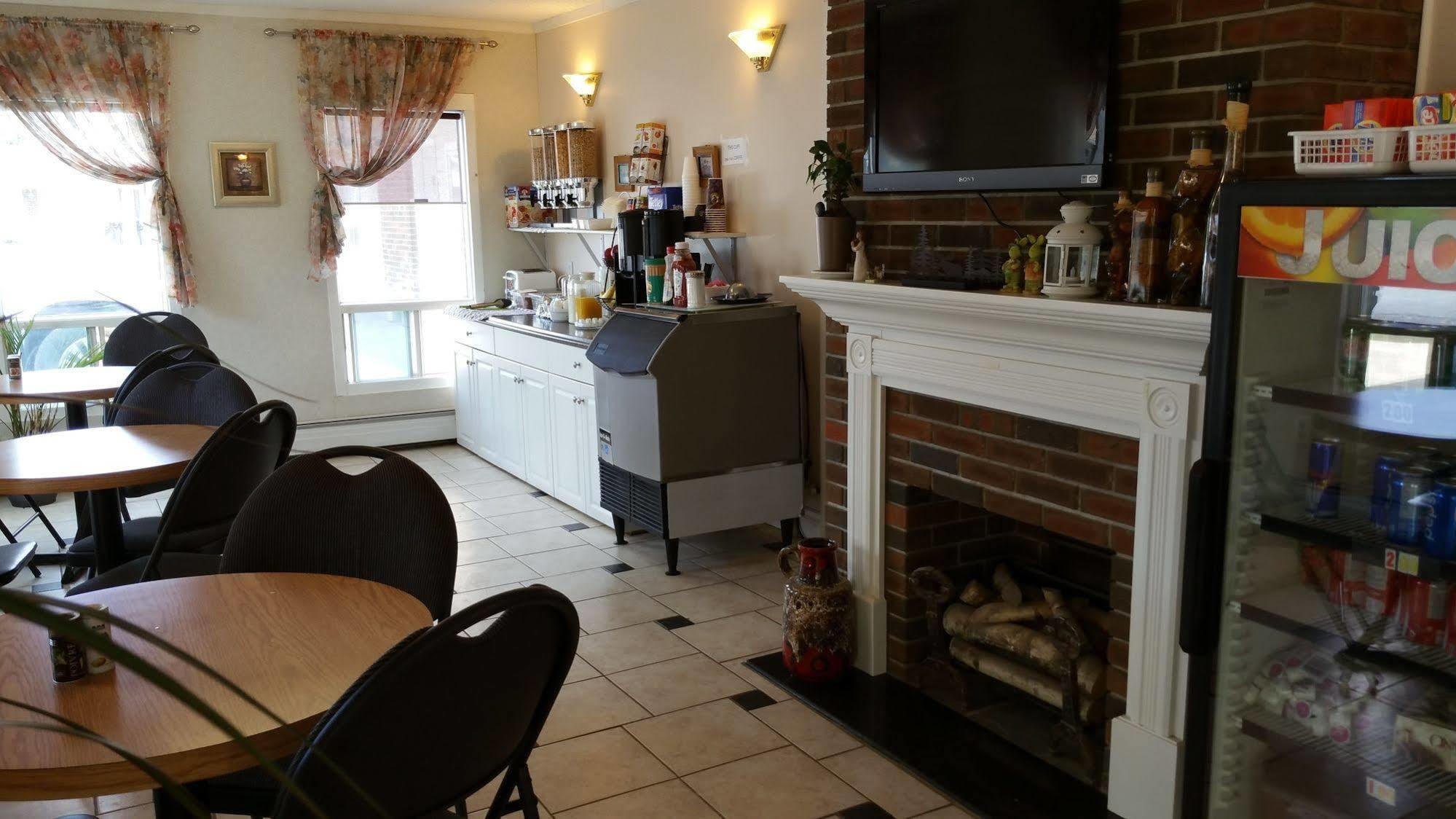 Athabasca Lodge Motel Zewnętrze zdjęcie